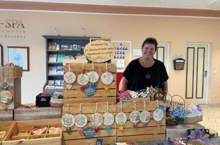 Ausstellungen für Patient:innen im OptimaMed Rehazentrum Aspach